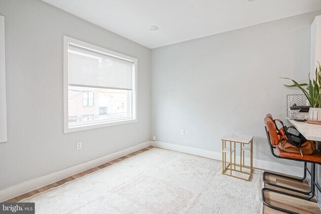 Building Photo - 1315 N 23rd St