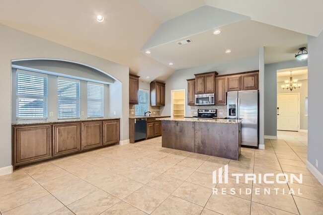 Building Photo - 5453 Red Rose Trail