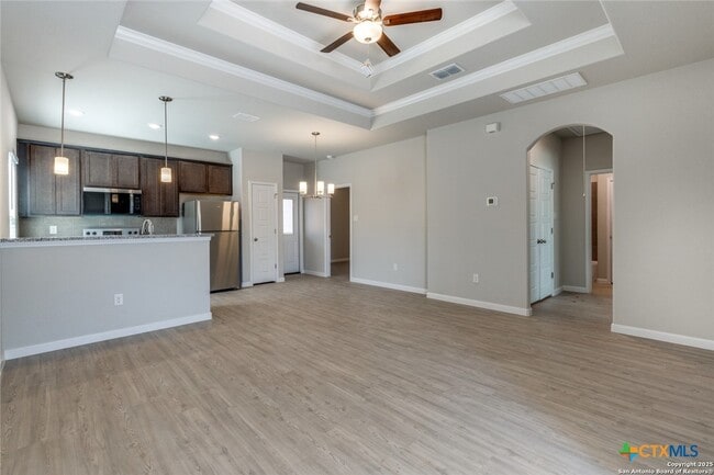 Building Photo - 404 Trefger St