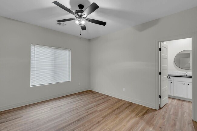Building Photo - 1719 Jase Ct