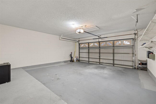 Building Photo - 14604 Quail Trail Cir