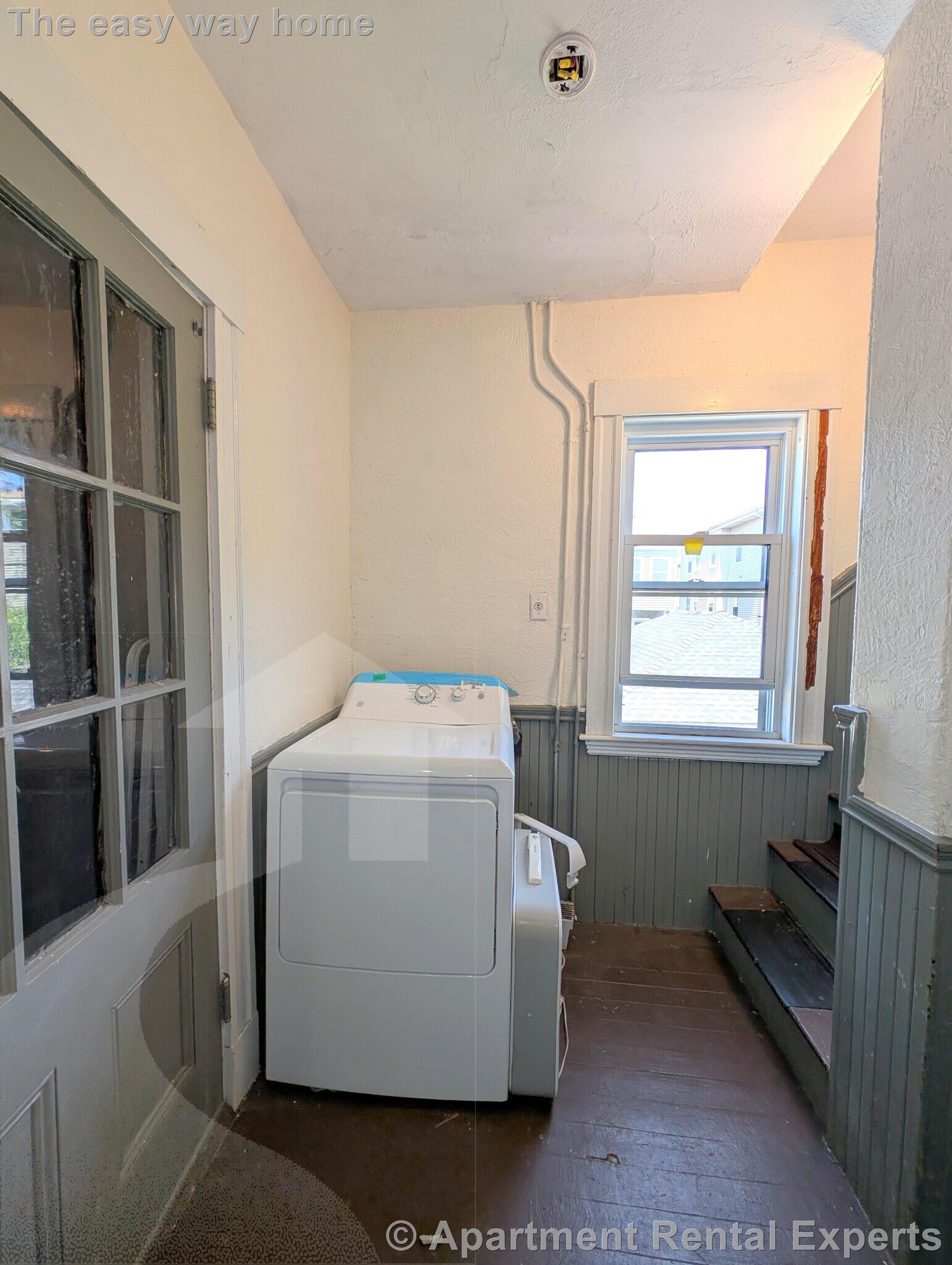 Building Photo - 49 Conwell Ave