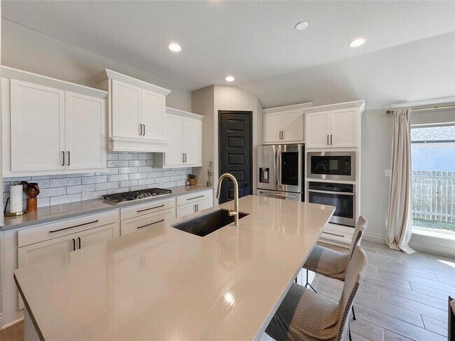 Building Photo - 16608 Christina Garza Dr