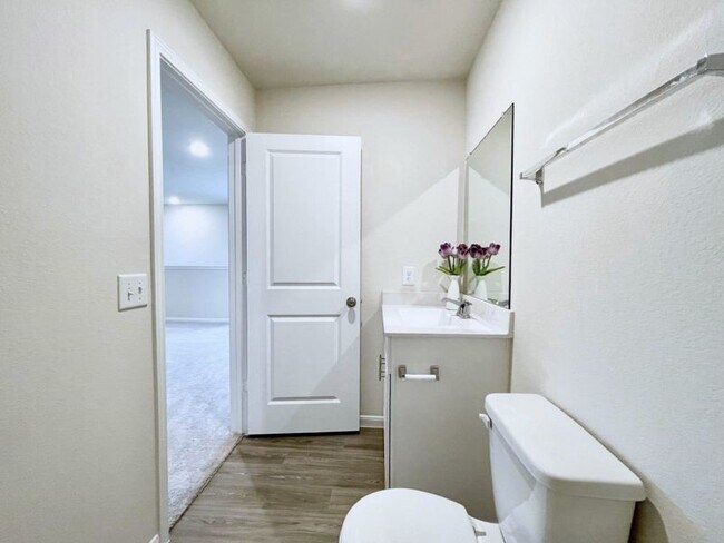 Building Photo - 16103 Kingfield Haven Dr