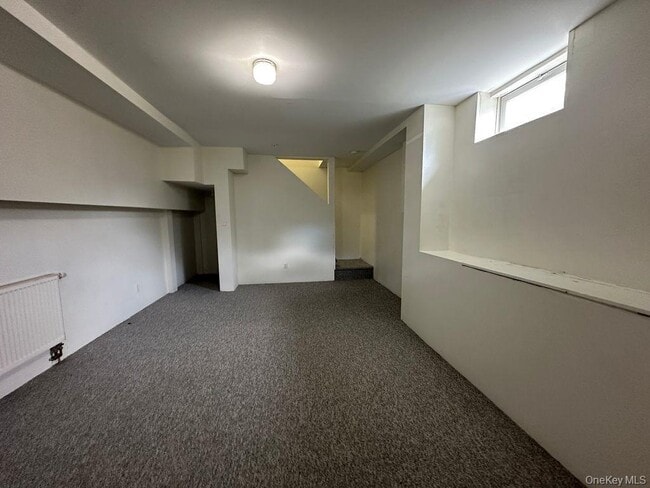 Building Photo - 1870 Baldwin Rd