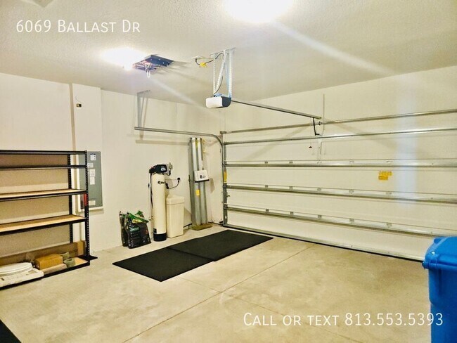 Building Photo - 6069 Ballast Dr
