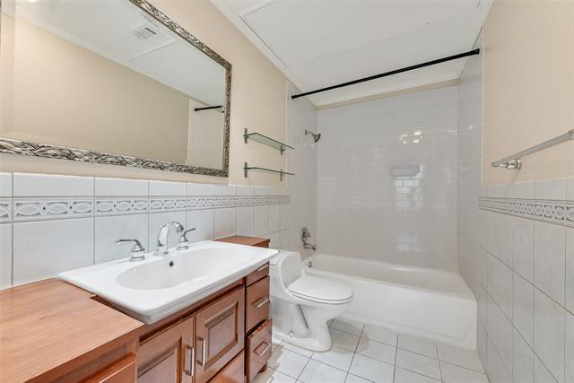 Building Photo - 2902 State St