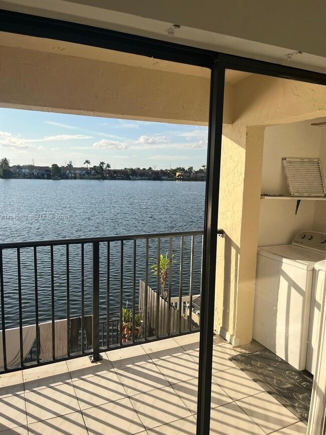 Building Photo - 5580 W 26th Ct