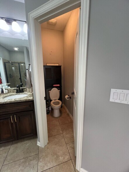 Building Photo - 803 Founders Rd