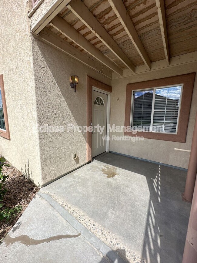 Building Photo - 488 Coronado Ct