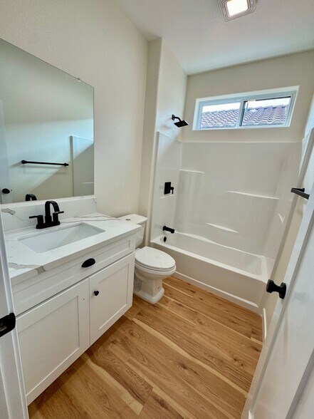 Building Photo - 1101 W 2nd St