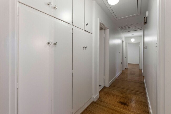 Building Photo - 4225 Rudy Ln