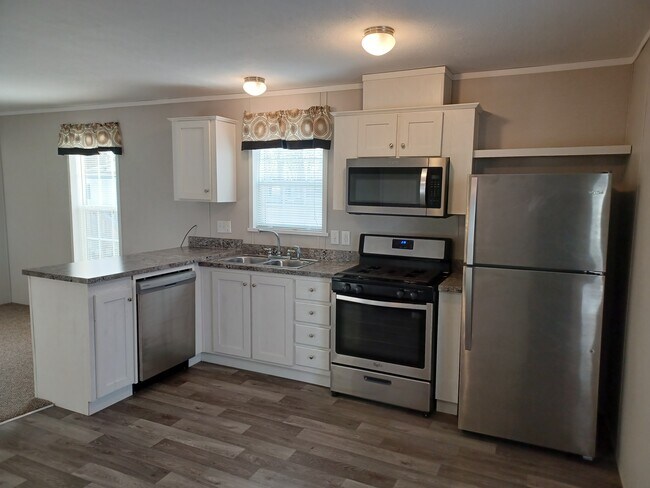 Building Photo - 3514 Sally Mae Terrace