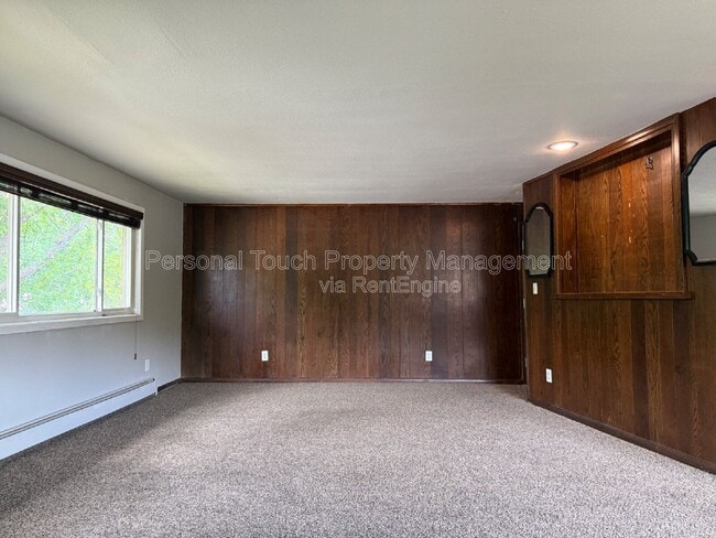 Building Photo - 1824 14th St S