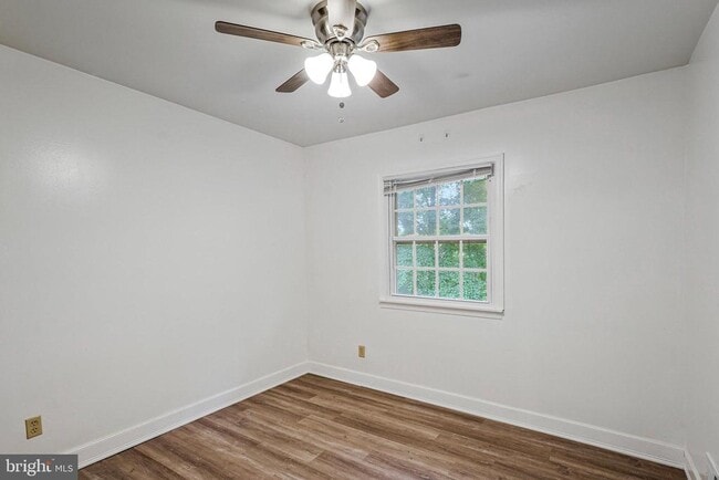 Building Photo - 14707 Bentley Square