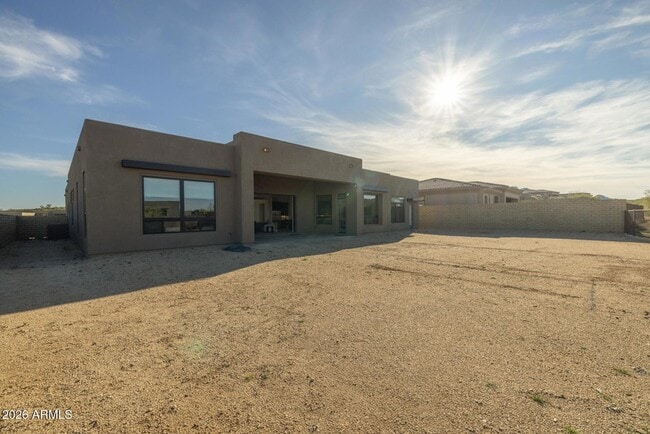 Building Photo - 13290 E la Junta Rd