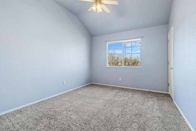 Building Photo - 4102 Terri Linn Dr