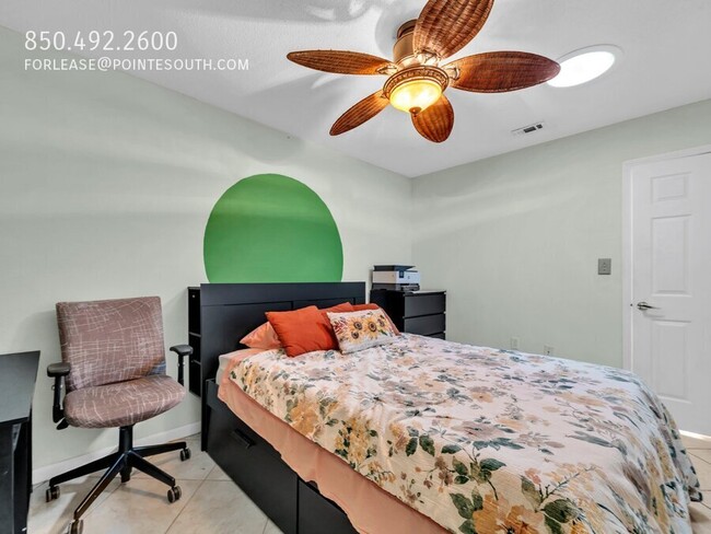 Building Photo - 333 Jonquil Cir