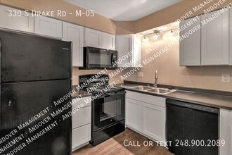 Building Photo - 330 S Drake Rd