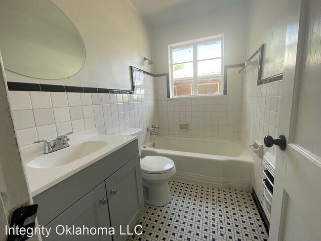 Building Photo - 2 br, 1 bath House - 3029 W. Eubanks