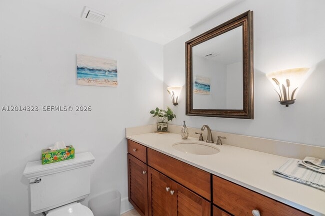 Building Photo - 2100 S Ocean Dr
