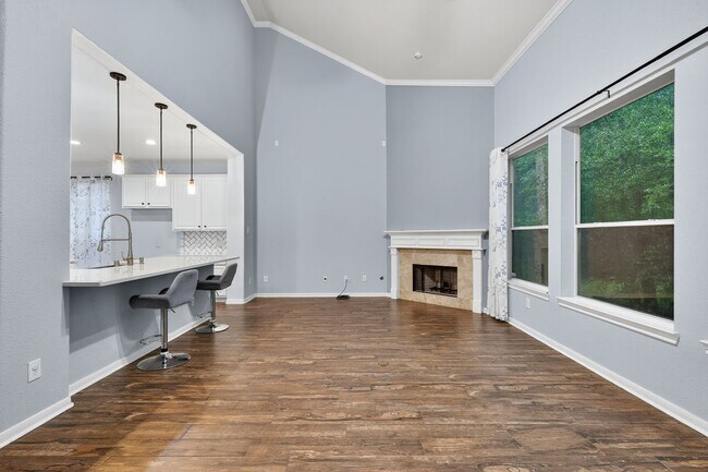 Building Photo - 26 Ebony Oaks Pl
