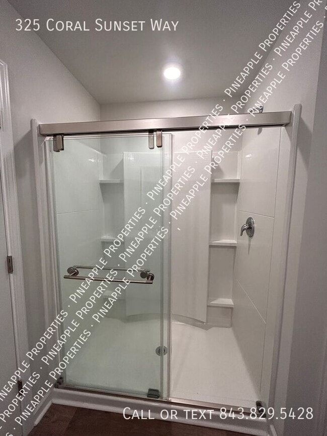 Building Photo - 325 Coral Sunset Wy