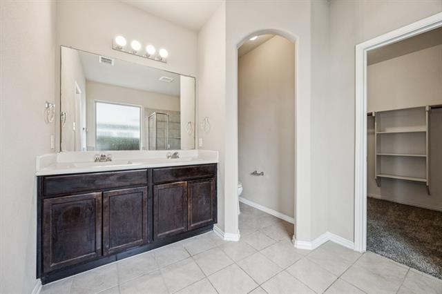 Building Photo - 224 Oxford Dr