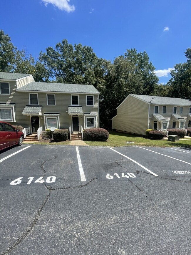 Building Photo - 6140 Loch Laural Ln