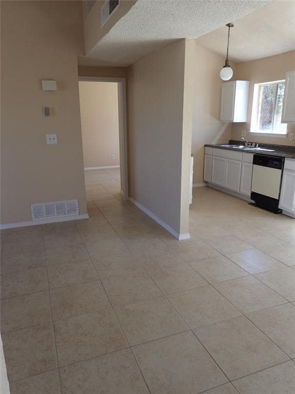 Building Photo - 11500 Bob Mitchell Dr
