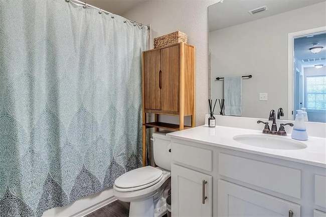 Second Bathroom - 7300 Haggard Dr