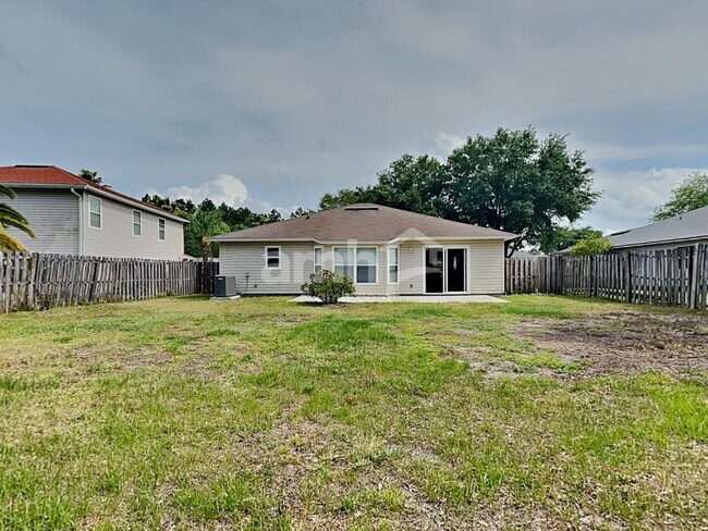 Building Photo - 1211 Spring Creek Ct