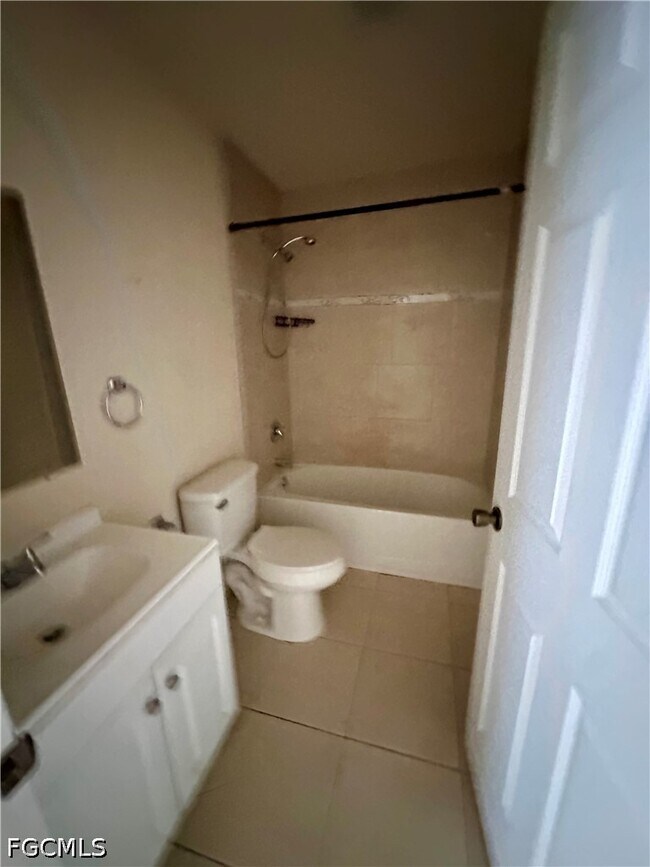 Building Photo - 149 Santa Barbara Blvd S