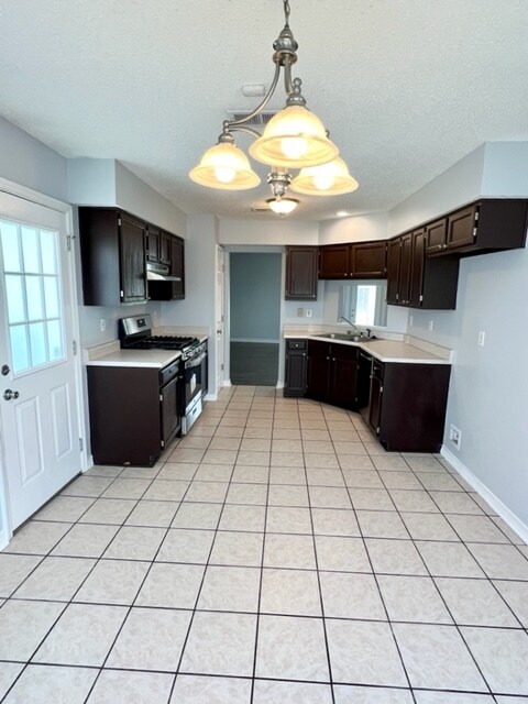 Building Photo - 2532 Misty Meadows Dr