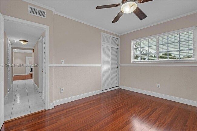 Building Photo - 9400 SW 193rd Dr