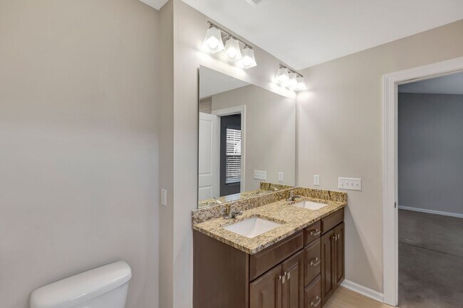 Building Photo - Welcome to Filbin Creek — North Charleston...