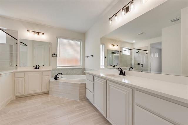 Building Photo - 809 Turnbull Ave