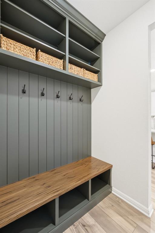 Building Photo - 225 El Capitan Lp