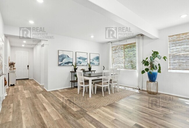 Building Photo - Beautiful 5-Bedroom Home in Audie Murphy R...