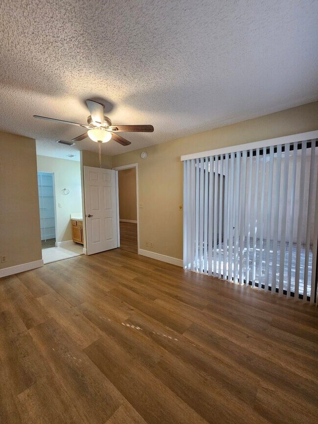 Bedroom 2 - 301 Norwood Ter
