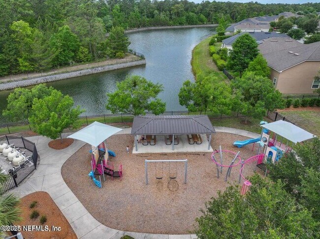 Building Photo - 7030 Crispin Cove Dr