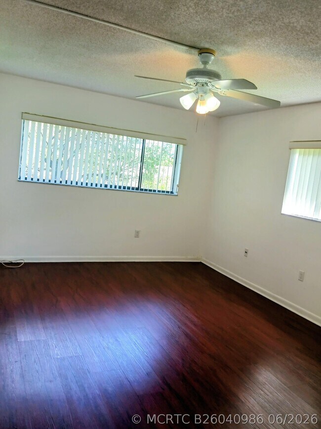 Building Photo - 8015 SW 107th Ave