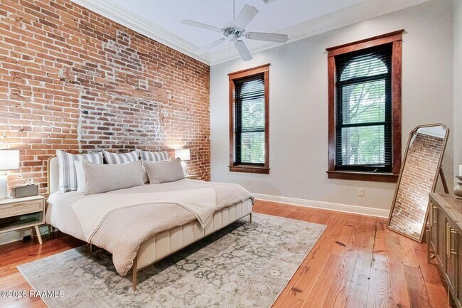 Building Photo - 500 Jefferson St