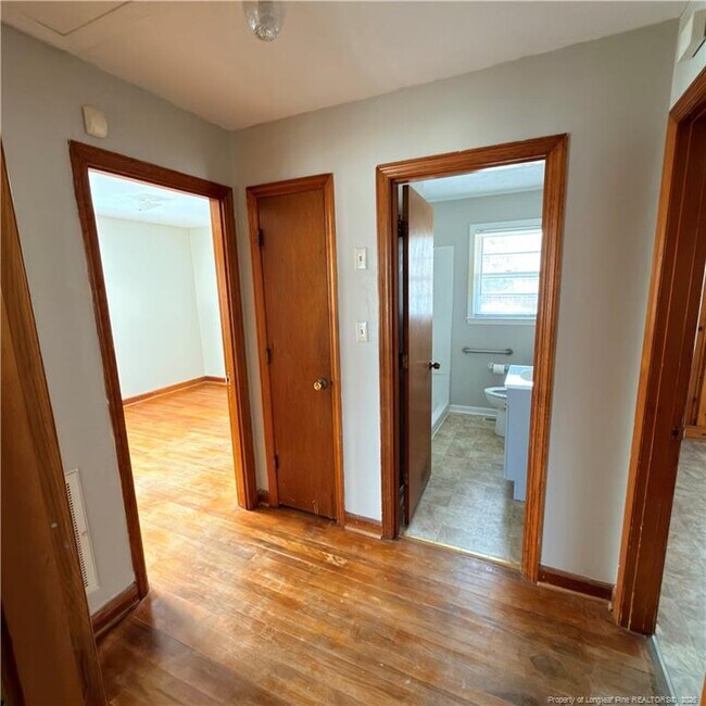 Building Photo - 5340 S Sumac Cir