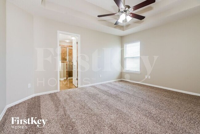 Building Photo - 3912 S Trapani Dr