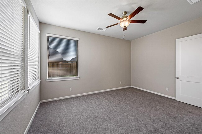 Building Photo - 4215 Haven Crest Ln
