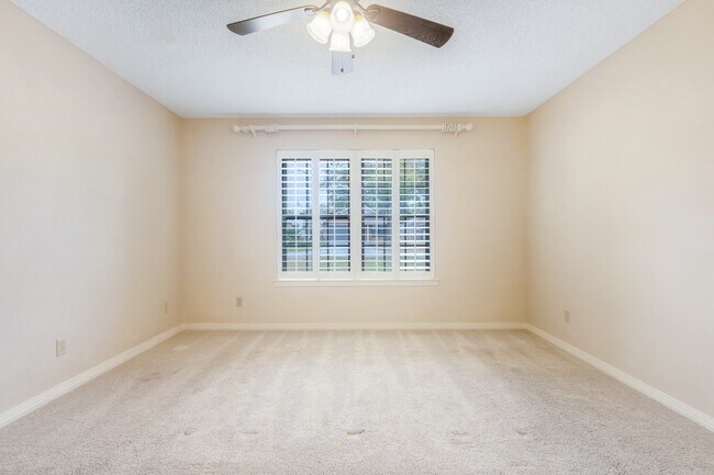 Building Photo - 3241 Wythe Cir