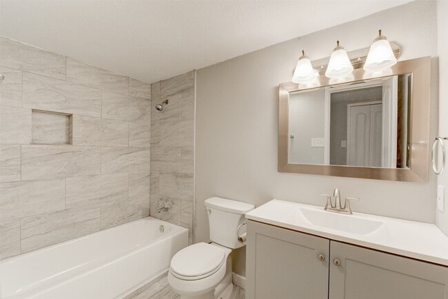 Building Photo - 24015 Beef Canyon Dr