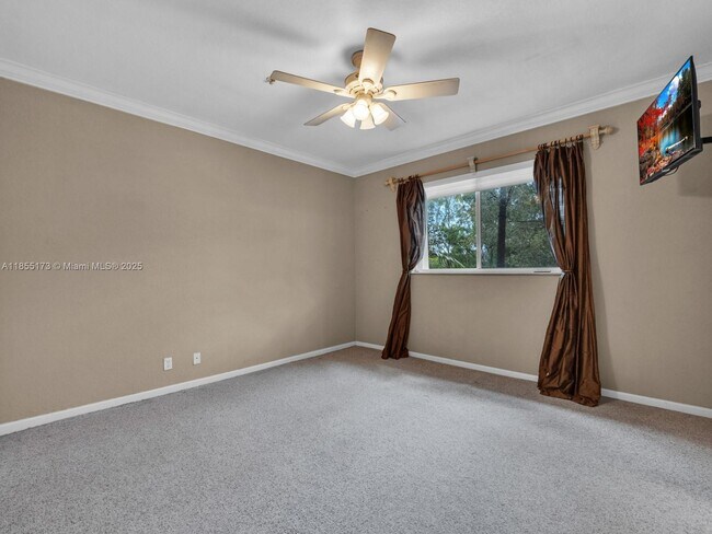 Building Photo - 2891 S Greenleaf Cir