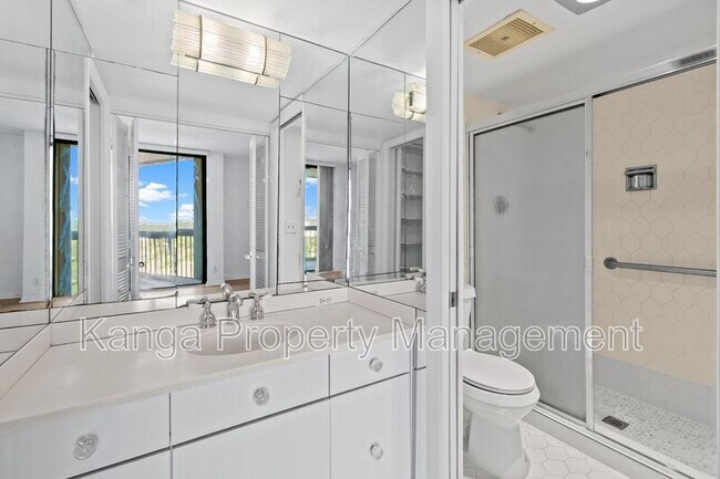 Building Photo - 2425 Presidential Way